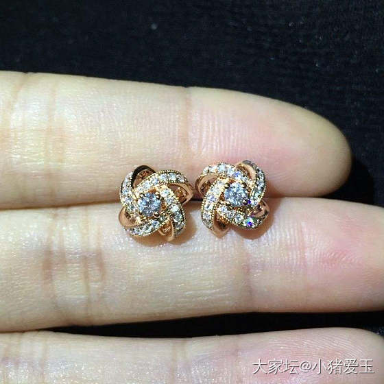 18k黄金唯美风车钻石耳钉_耳饰钻石