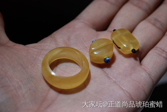 戒指，扳指。新年教练手！_扳指琥珀