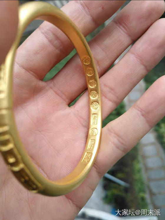 两款窄喜福你喜欢哪一个？_打金