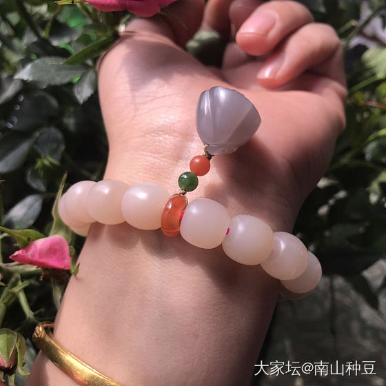 为什么老型珠如此受热！个人感悟_和田玉
