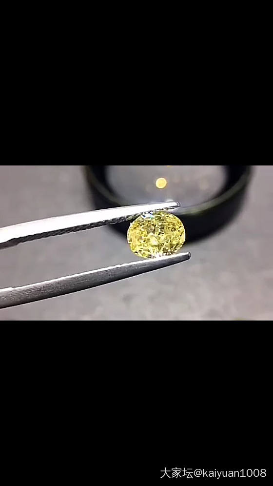 珠宝，婚姻中的润滑剂_吊坠翡翠彩钻