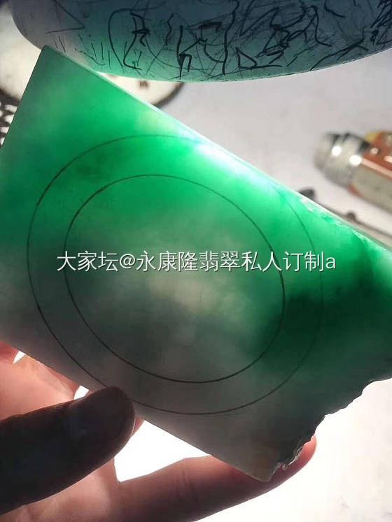 一切的美好都是蜕变而来 完美的绽放往往需要磨砺自己身上的棱角_翡翠