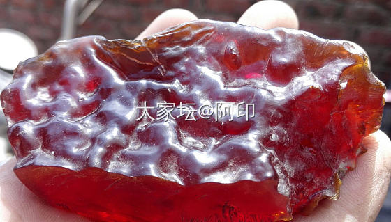 一颗只在卡门露西娅红宝石之上的原石，赤血天狼红宝石