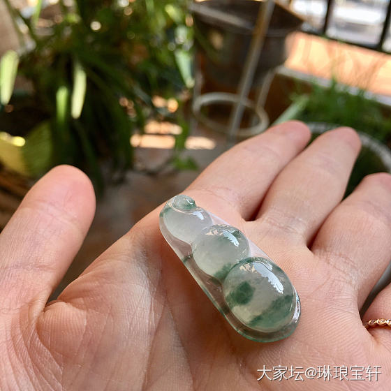 天然A货翡翠冰飘花福豆_翡翠