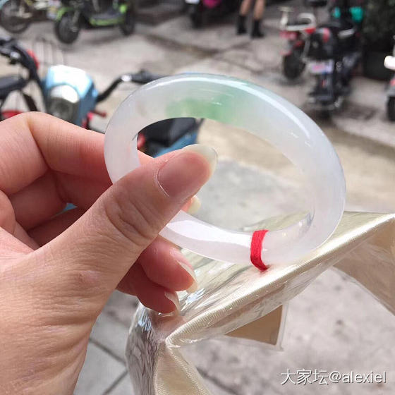 我要开始刷屏了……_手镯翡翠