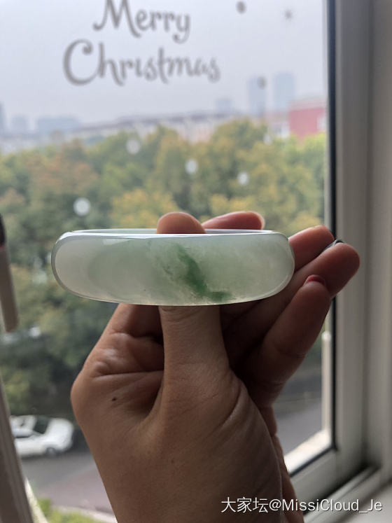 白底青翡翠贵妃镯_手镯翡翠