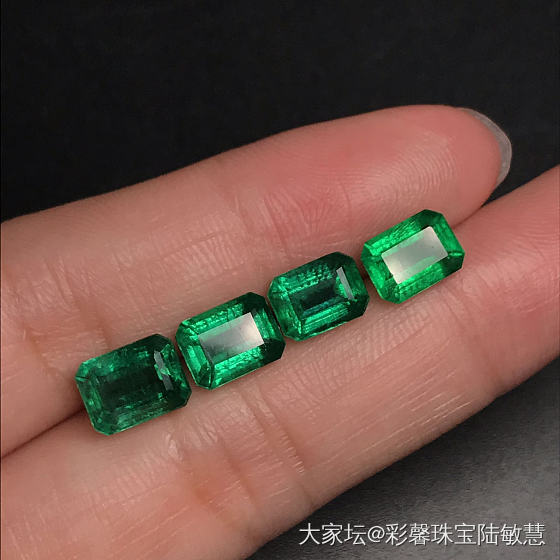 小精品祖母绿，1.4-1.99克拉4粒秒杀
品质干净，颜色火彩品象完美，🉐840..._刻面宝石祖母绿