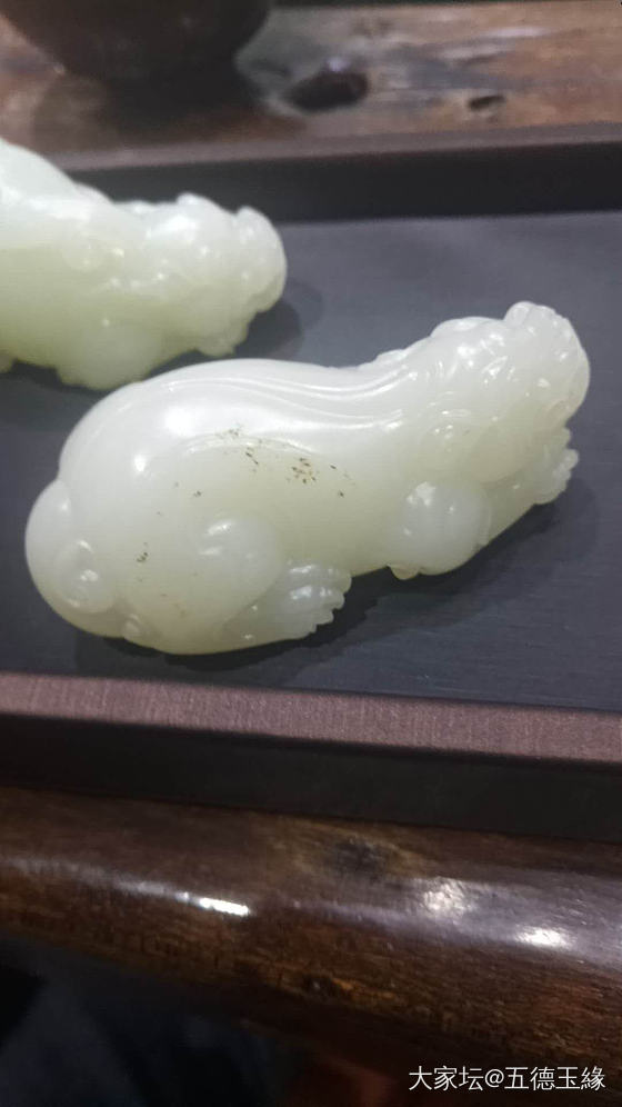 他强由他强，清风拂山岗；
他横由他横，明月照大江。_和田玉