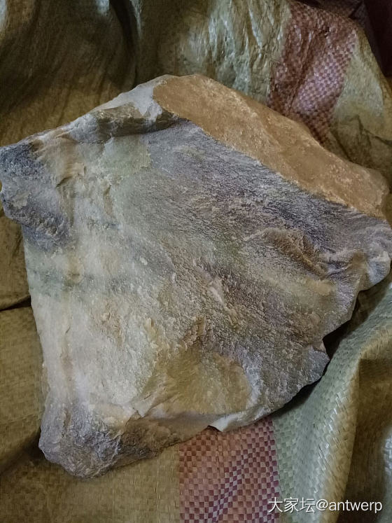 好料和差料对比一下_原石和田玉