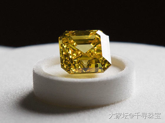 Alrosa 展出俄罗斯出产最大粉钻，14.83ct_彩钻千寻珠宝