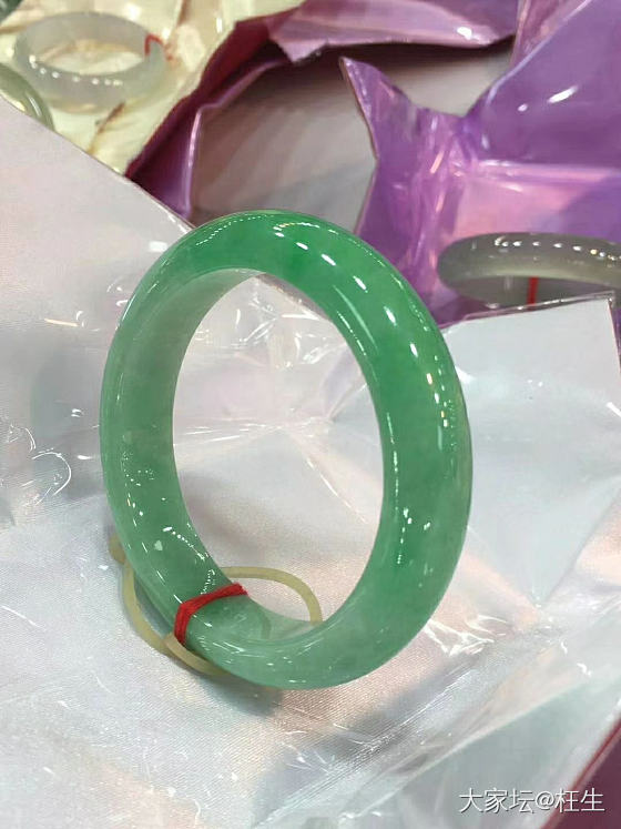 现在，我来播报一下平洲玉器市场状态_集散地广东