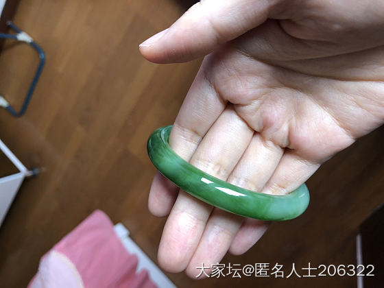 这个碧玉镯子是药吗_手镯碧玉