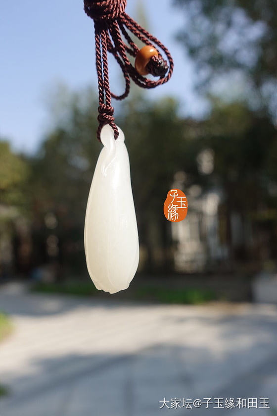 亲情和爱情是不需要考虑账户情况的，偶尔给爱人孩子一个小惊喜送个小礼物🎁阖家欢乐_和田玉