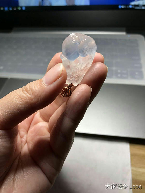 高冰翡翠唐狮_挂件翡翠