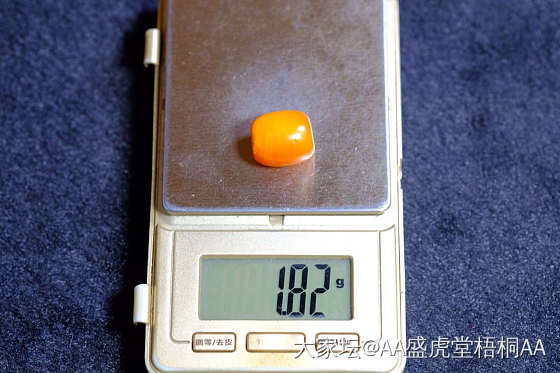 老蜜蜡桶珠_挂件蜜蜡