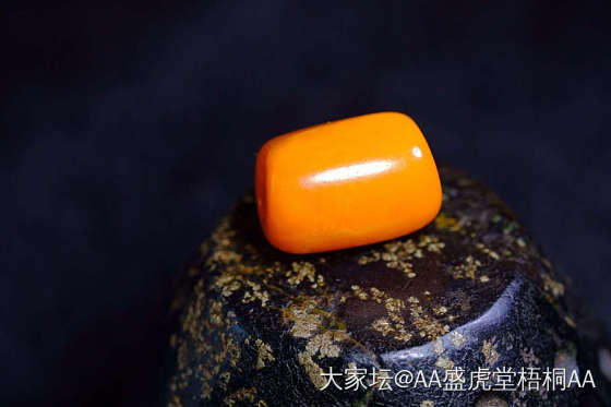 老蜜蜡桶珠_挂件蜜蜡