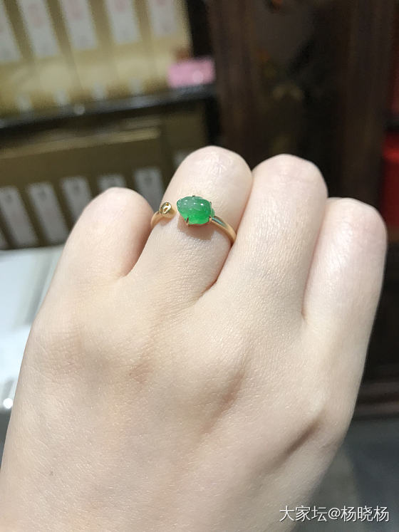 小金蟾_戒指翡翠