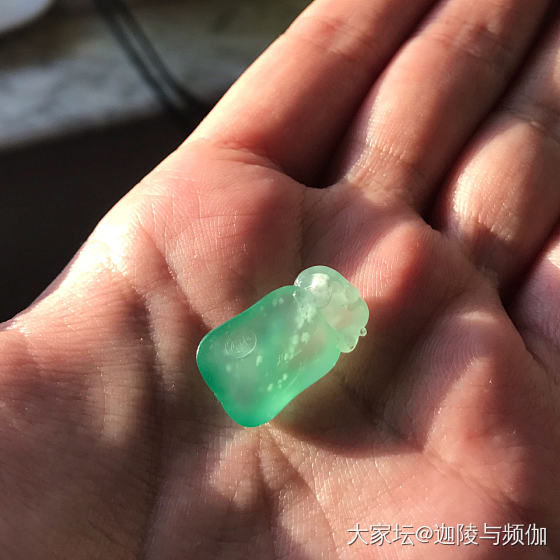 一颗甜丝丝的木纳小糖块_花件翡翠