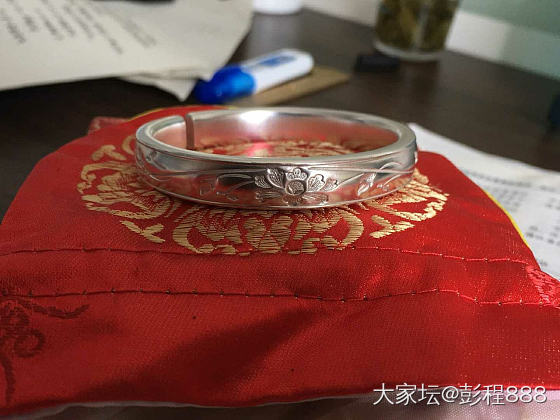 闲鱼买小珍镯_银