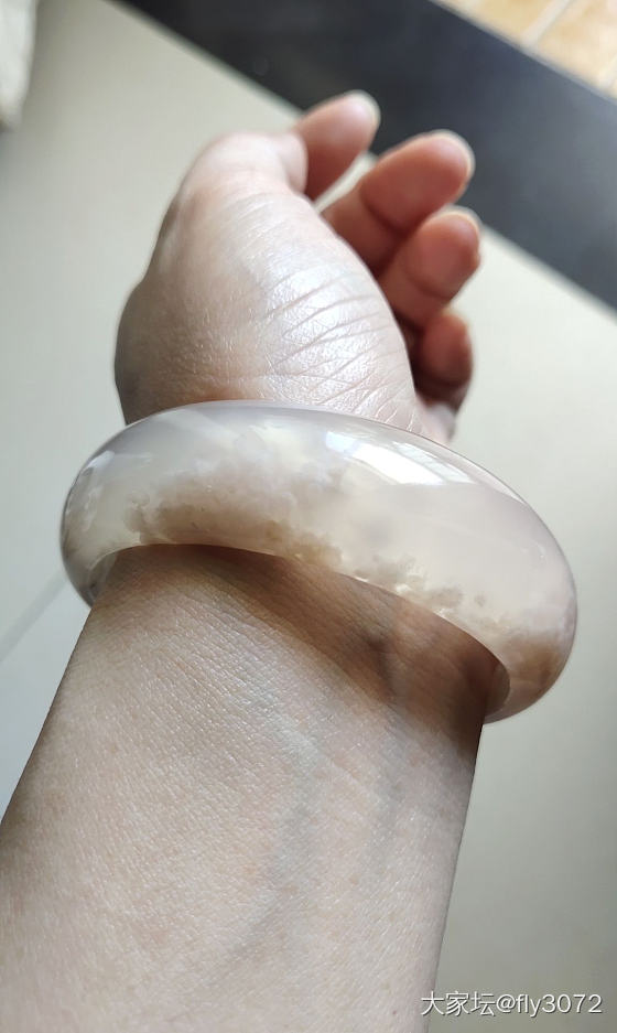 今天戴的20190505_手饰银玉髓玛瑙