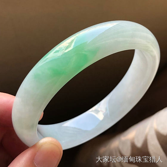 好的东西，再怎么渣拍都好看_手镯翡翠