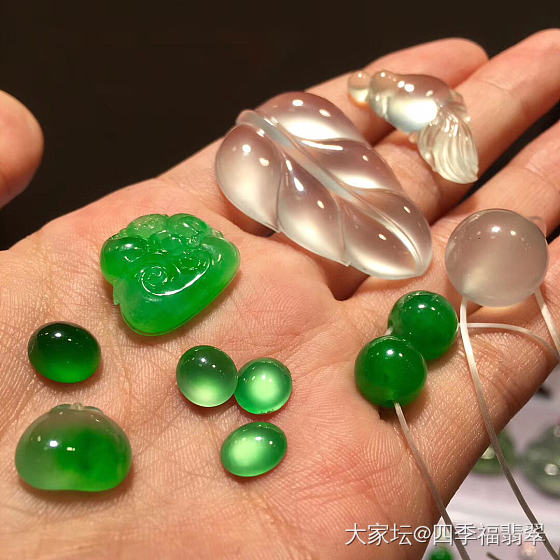 都在发光_翡翠