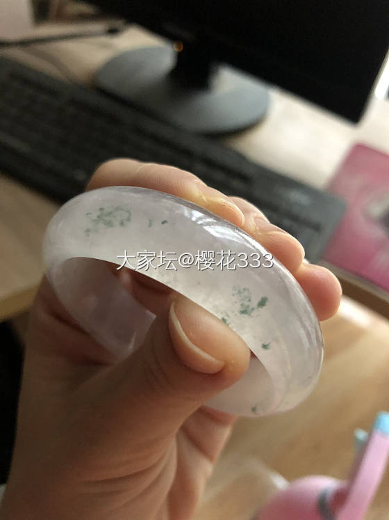 冰飘花镯子_手镯翡翠