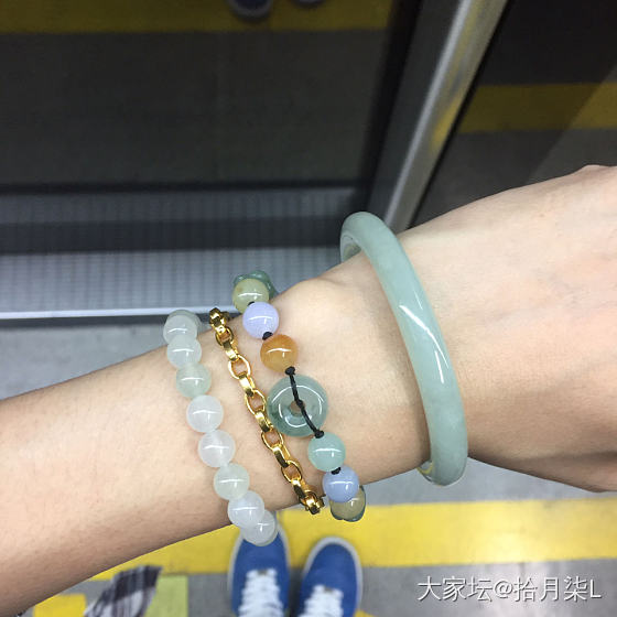 跟衣衣逛街的收获_手饰鸡血藤翡翠金