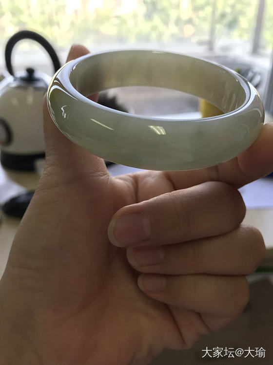 我又搞了件奇怪的玩意儿🦖🦖🦖绿豆汤的既视感🌪🌪🌪123室内无灯光，456室外强阳..._手镯翡翠