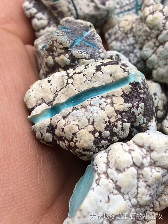 有喜欢这样的吗？_原石松石