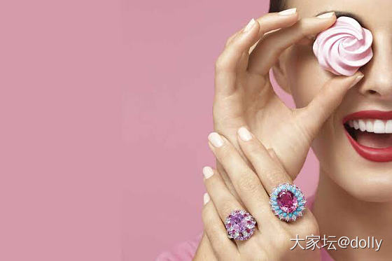 harry winston 的candy系列_戒指镶嵌彩色宝石
