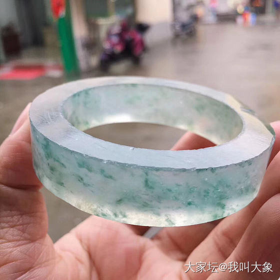 翡翠毛胚镯订制，高冰飘兰花，无纹裂，尺寸53-14-8.8，小六价_手镯翡翠