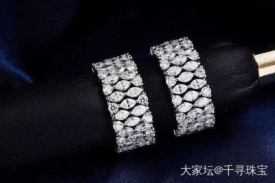 豪镶满圈钻💎马眼钻排戒_钻石千寻珠宝