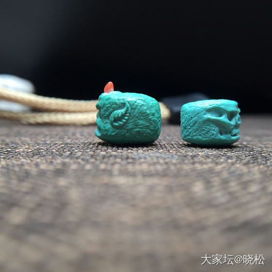 阿呆...._松石雕刻