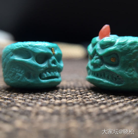 阿呆...._松石雕刻