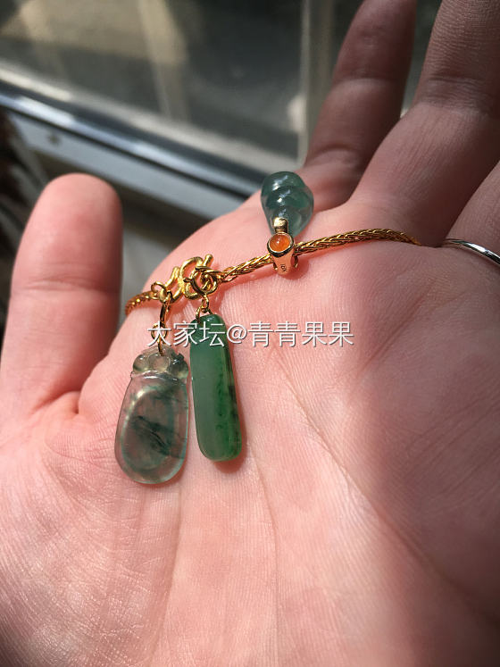 秀一秀新入手的小翠翠_挂件翡翠