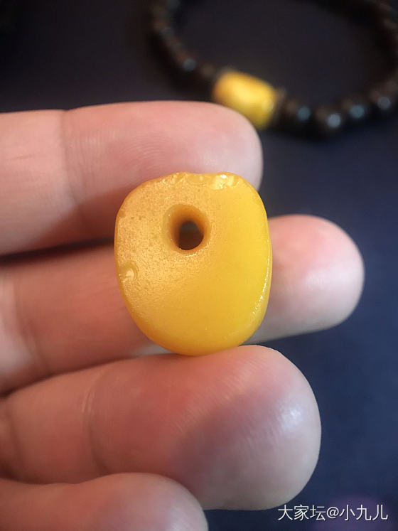 非洲老蜜蜡饼子_蜜蜡