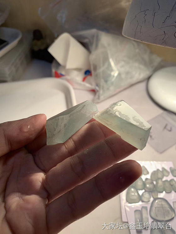 等待出水_翡翠