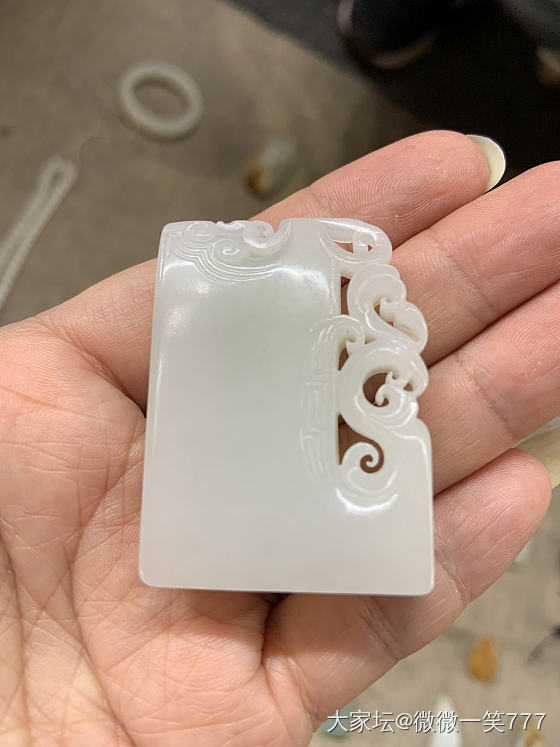梳子是籽料吗？请教坛友了_和田玉
