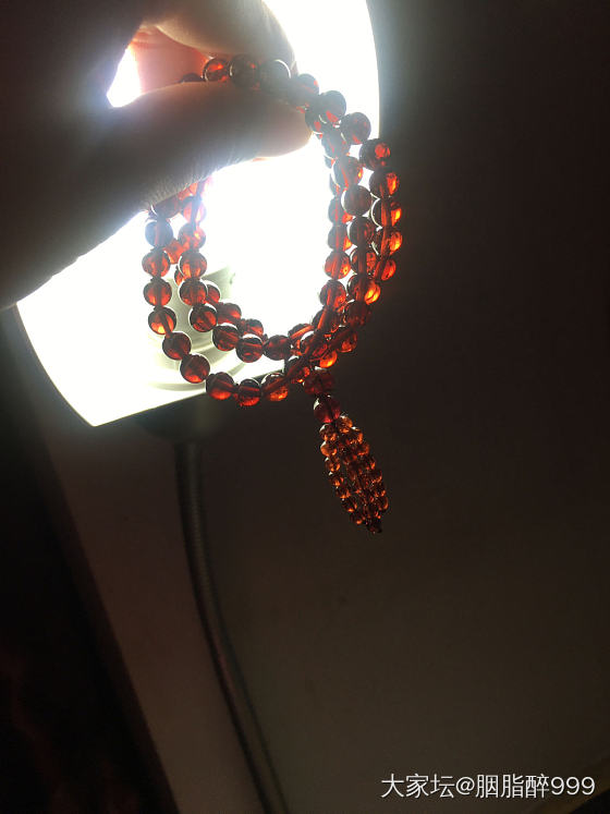 几年前得石榴石手串_石榴石珠串