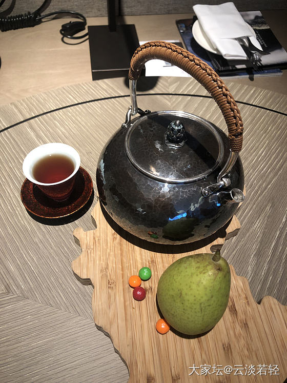 又入手了一只一张打的银壶，买不起金壶，就银壶来凑数吧！_茶具银