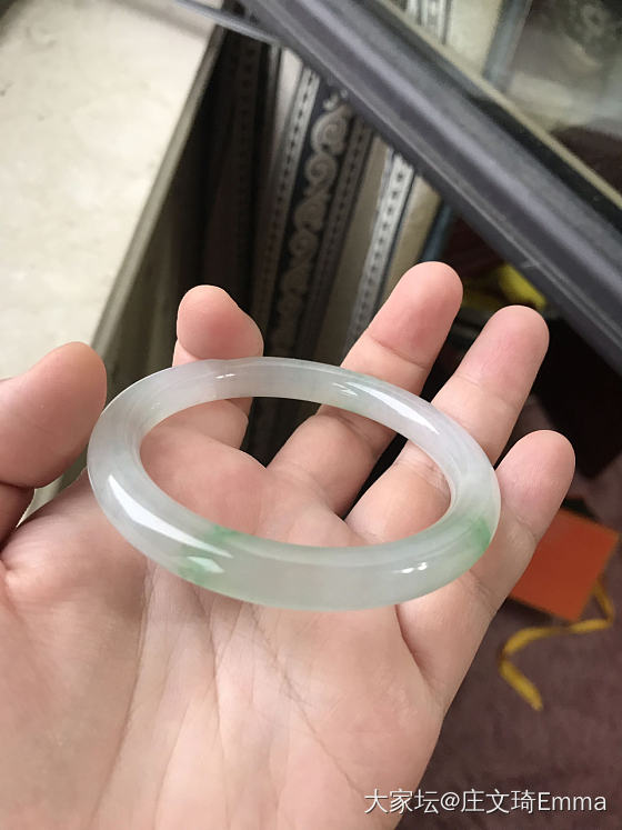 早🌞都是阴天下的清晨拍的_耳坠项链手镯翡翠