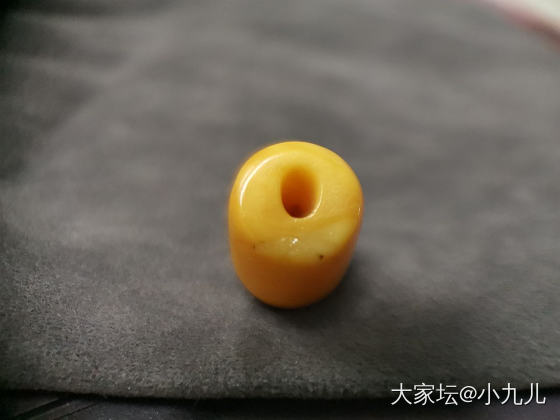 鸡油黄小马蹄_蜜蜡