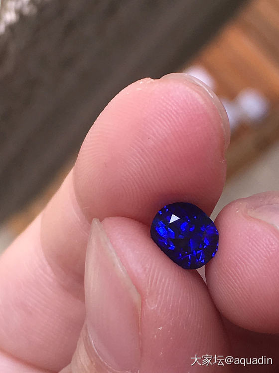 皇家蓝小精品_刻面宝石蓝宝石