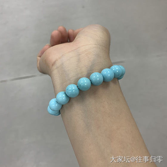 晒一条绿松的手串，美美的_珠串松石