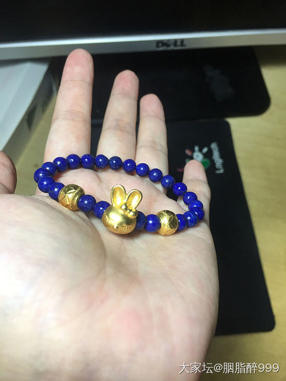 矮玛，青金好显手白，给金兔儿换件衣服_青金石