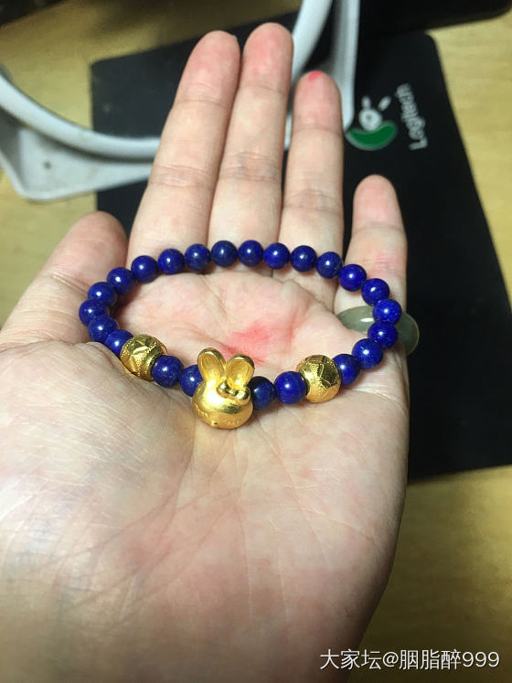 矮玛，青金好显手白，给金兔儿换件衣服_青金石