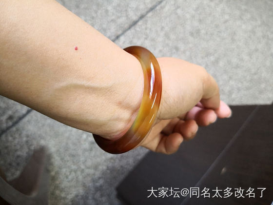 巴西料的红，全部都是棕红么？_玉髓玛瑙