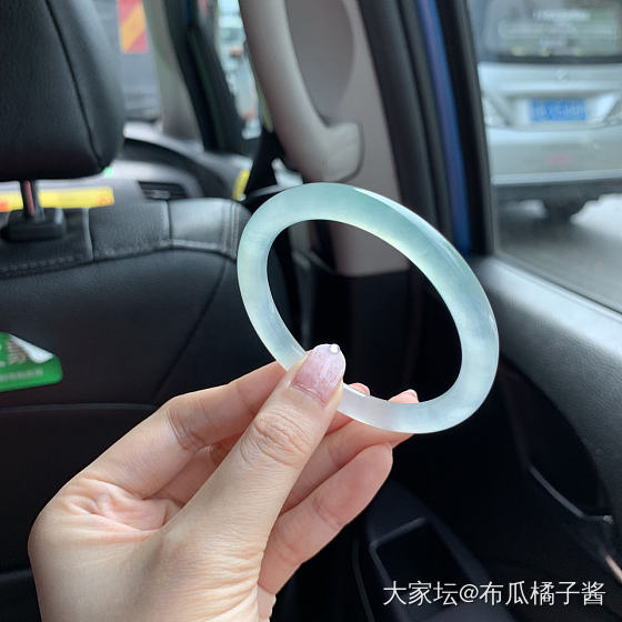 翡翠手镯 冰晴水绿_手镯翡翠