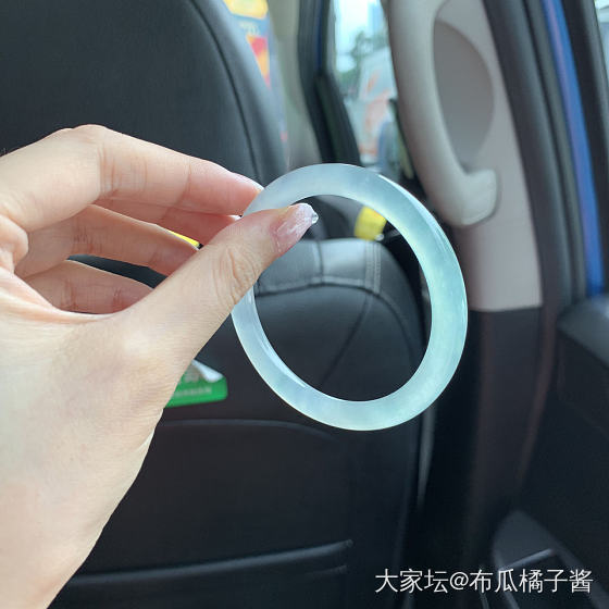翡翠手镯 冰晴水绿_手镯翡翠
